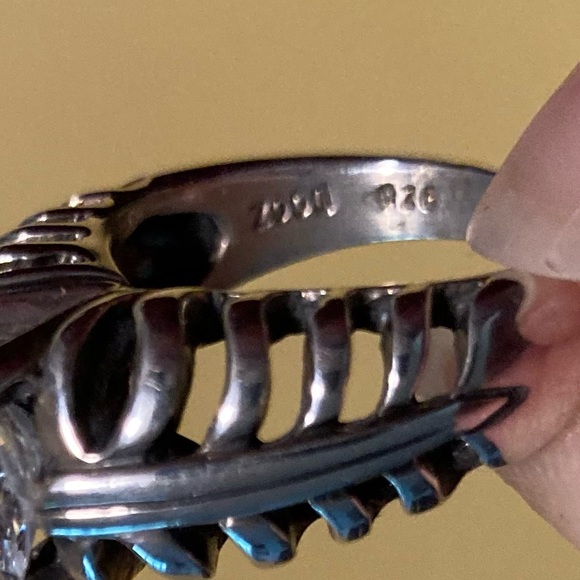 Kabana signed 925 cubic zirconia ring. Size 5 - Picture 5 of 5